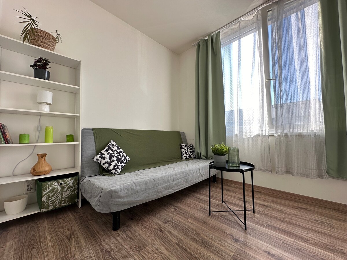 APARTMAN AL