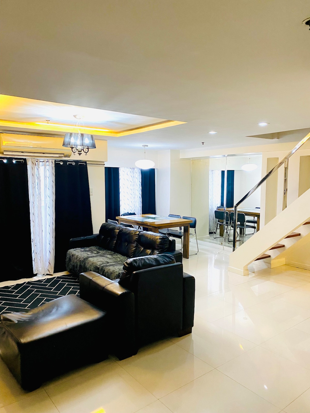 Rare & Luxurious 3BR Condo in QC