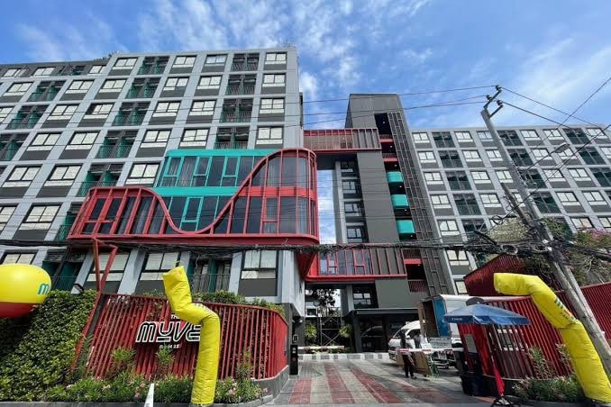 曼谷知名蓝甘杏大学附近的超精致公寓，距大型商场BigC仅100米