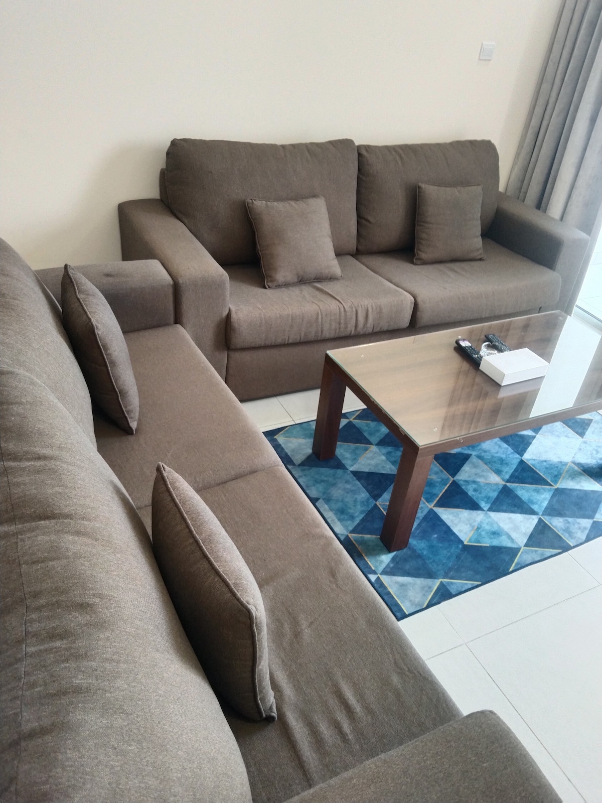 two bedroom flat-close to bahrain city center mall