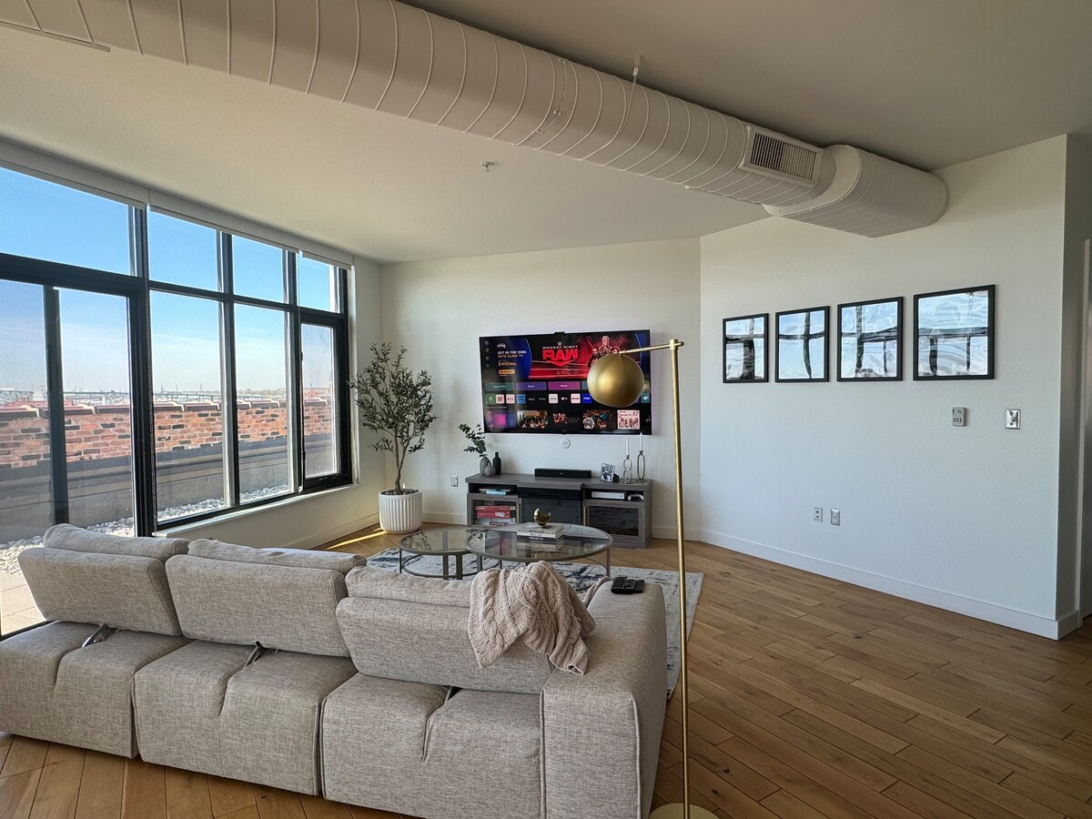 Luxury Penthouse near Downtown Detroit