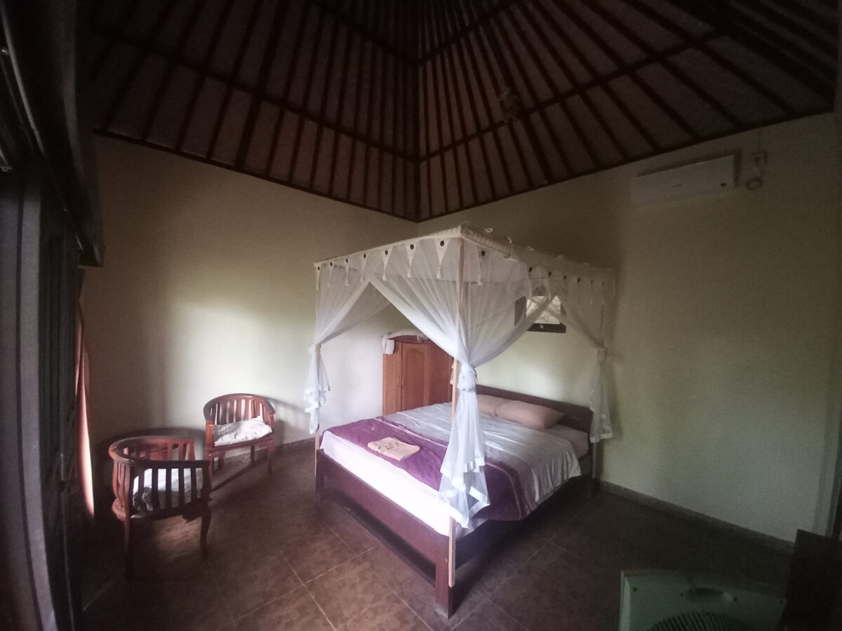 Surya Homestay Double Bed Room with A.C.