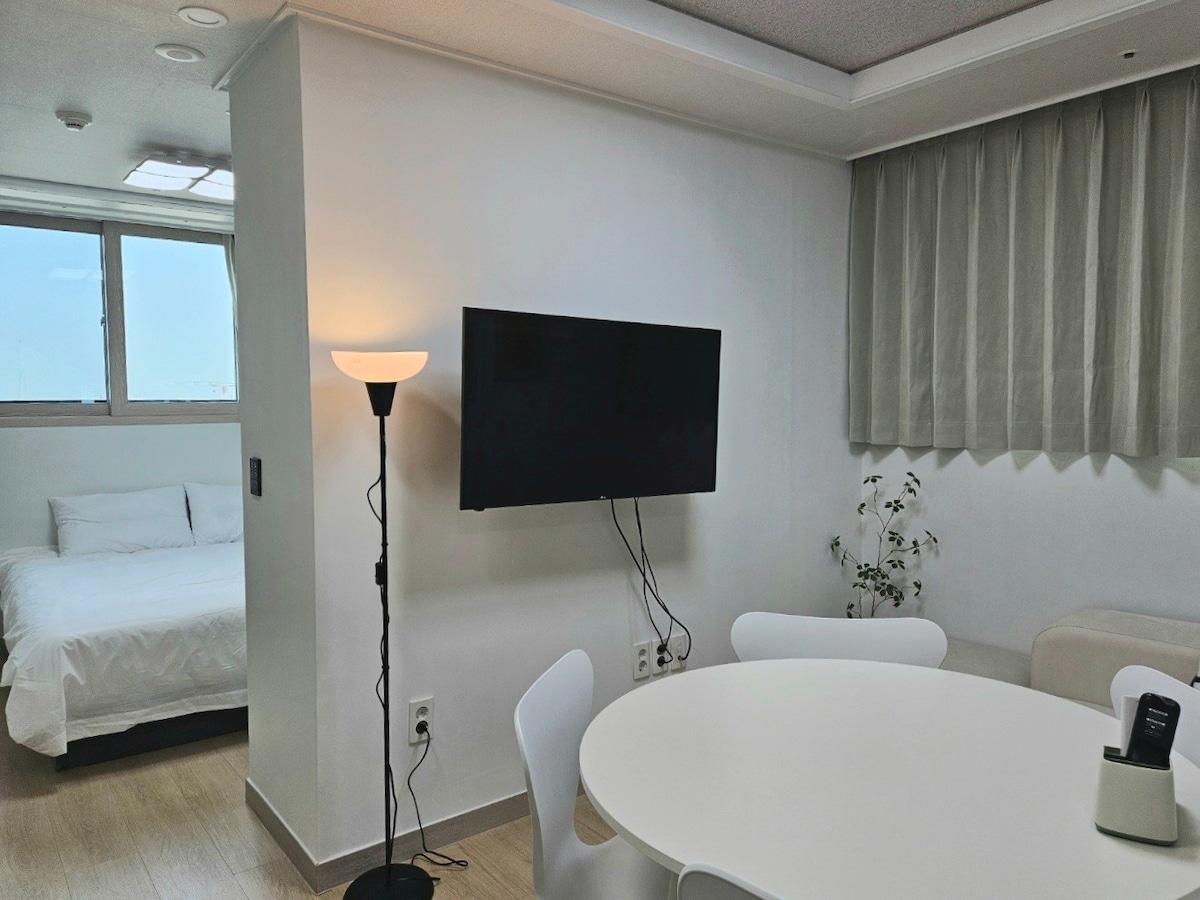 CozyHouse_라지킹 침대_#9_Busan Station(Ktx)5분