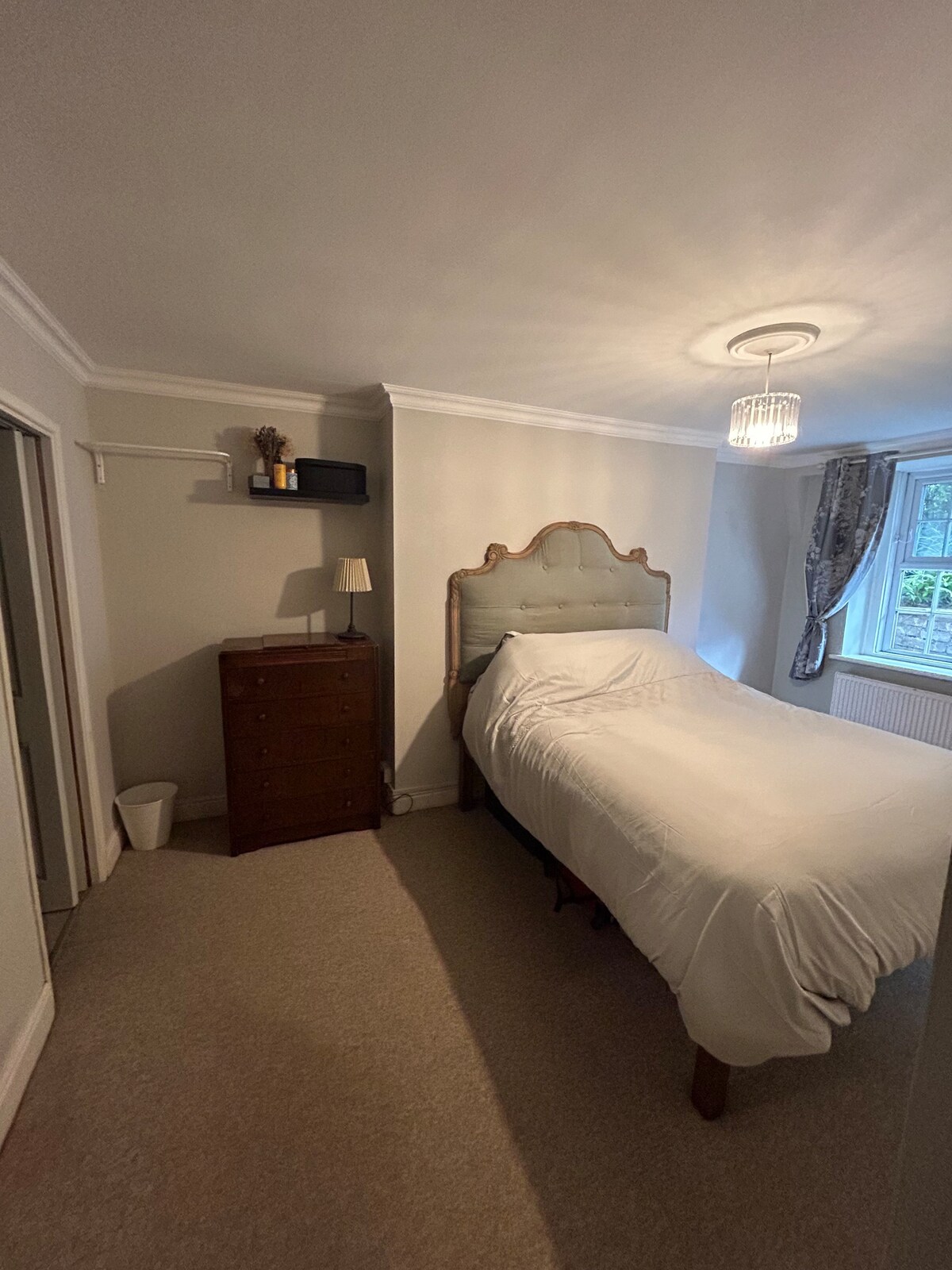 1 bed flat in central Cheltenham