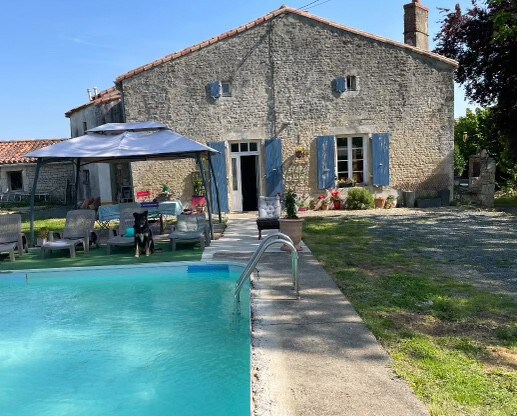 Maison dans le marais poitevin