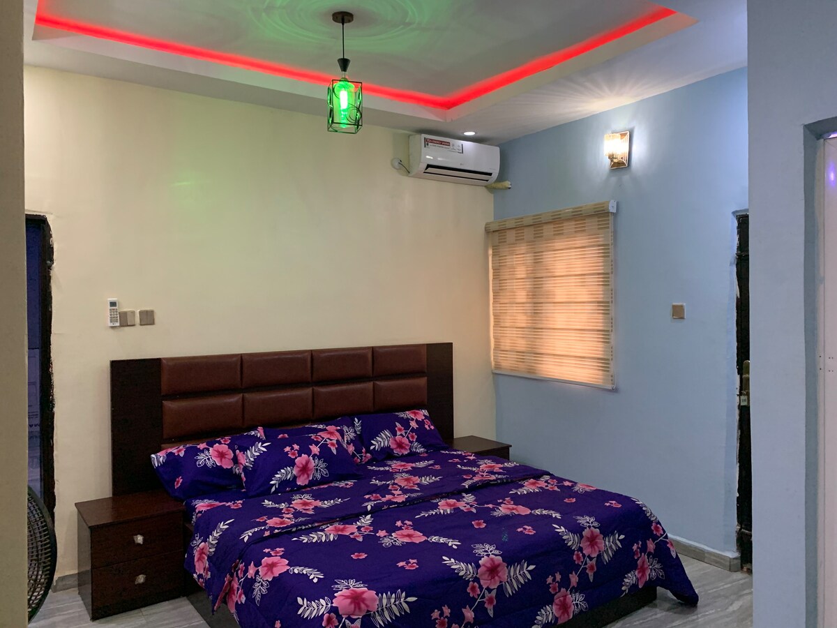 A room and parlor Apartment in Nnewi