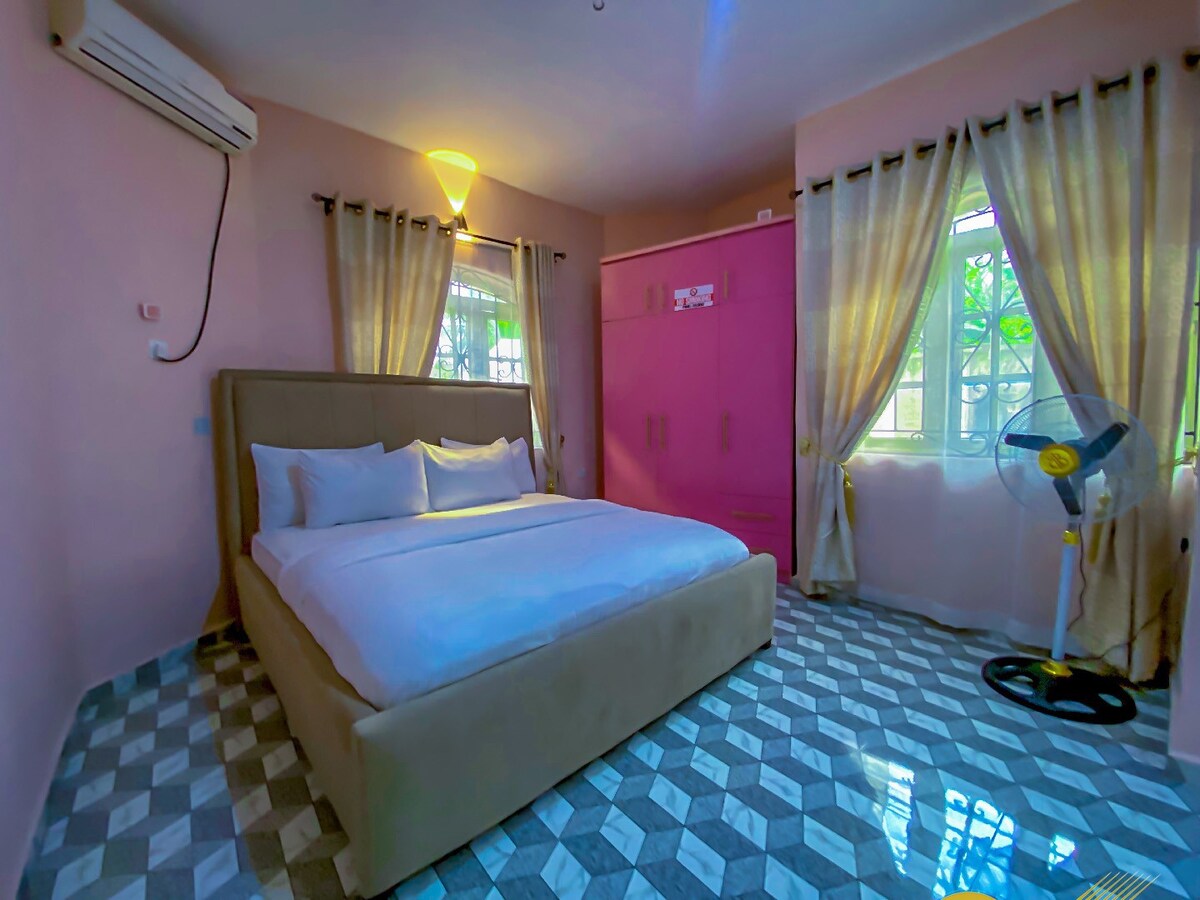 Pheasant suite [2 bedrooms]