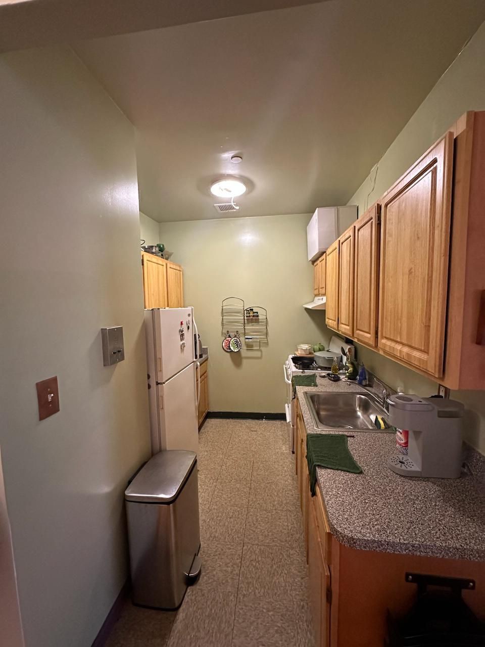 Entire 1 Bedroom Apt