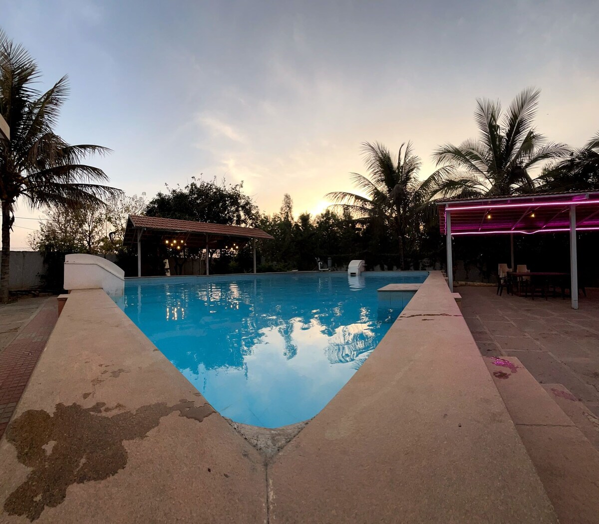 Villa with pool, Bengaluru city