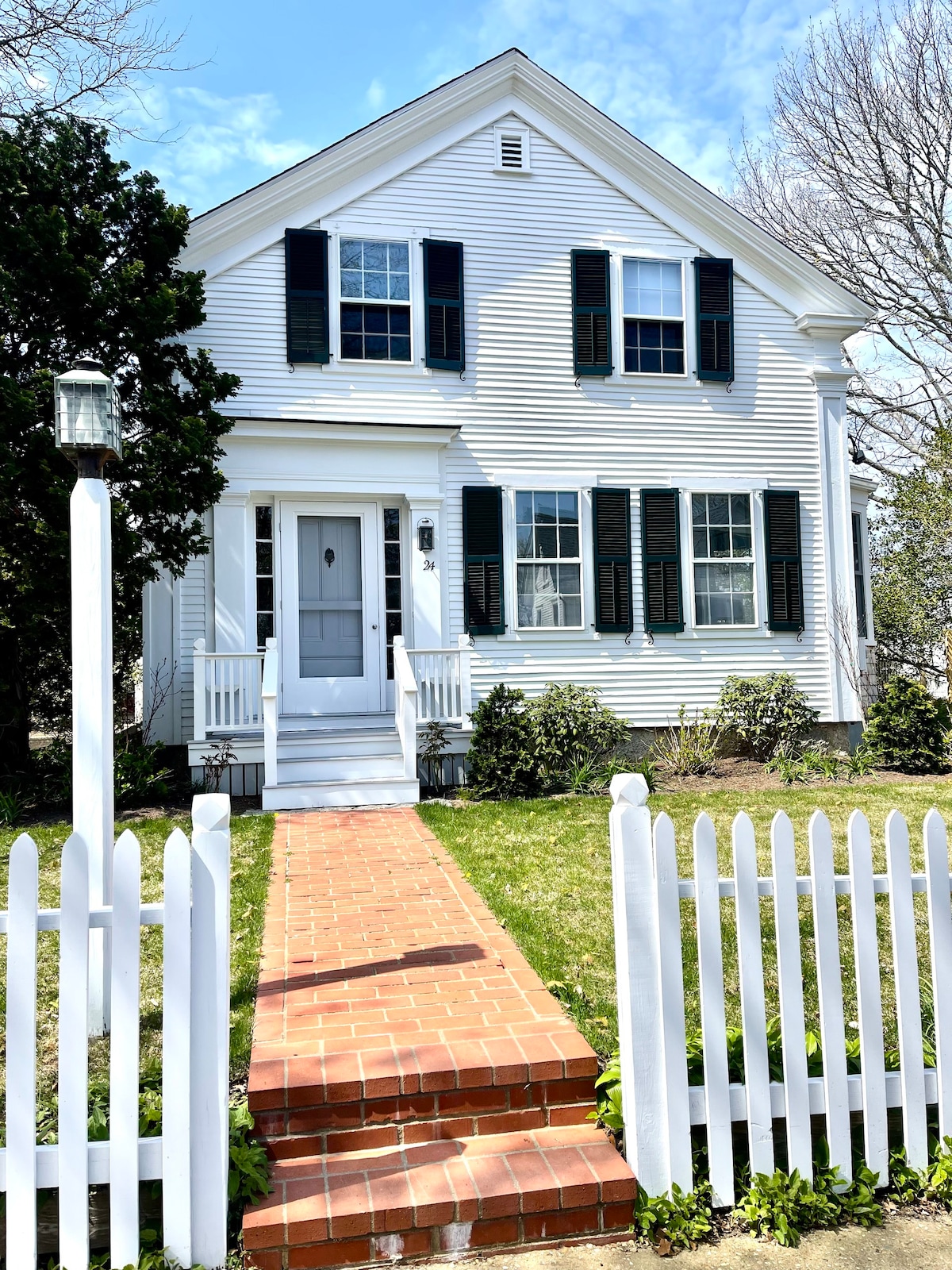 Fully Renovated In-Town Greek Revival