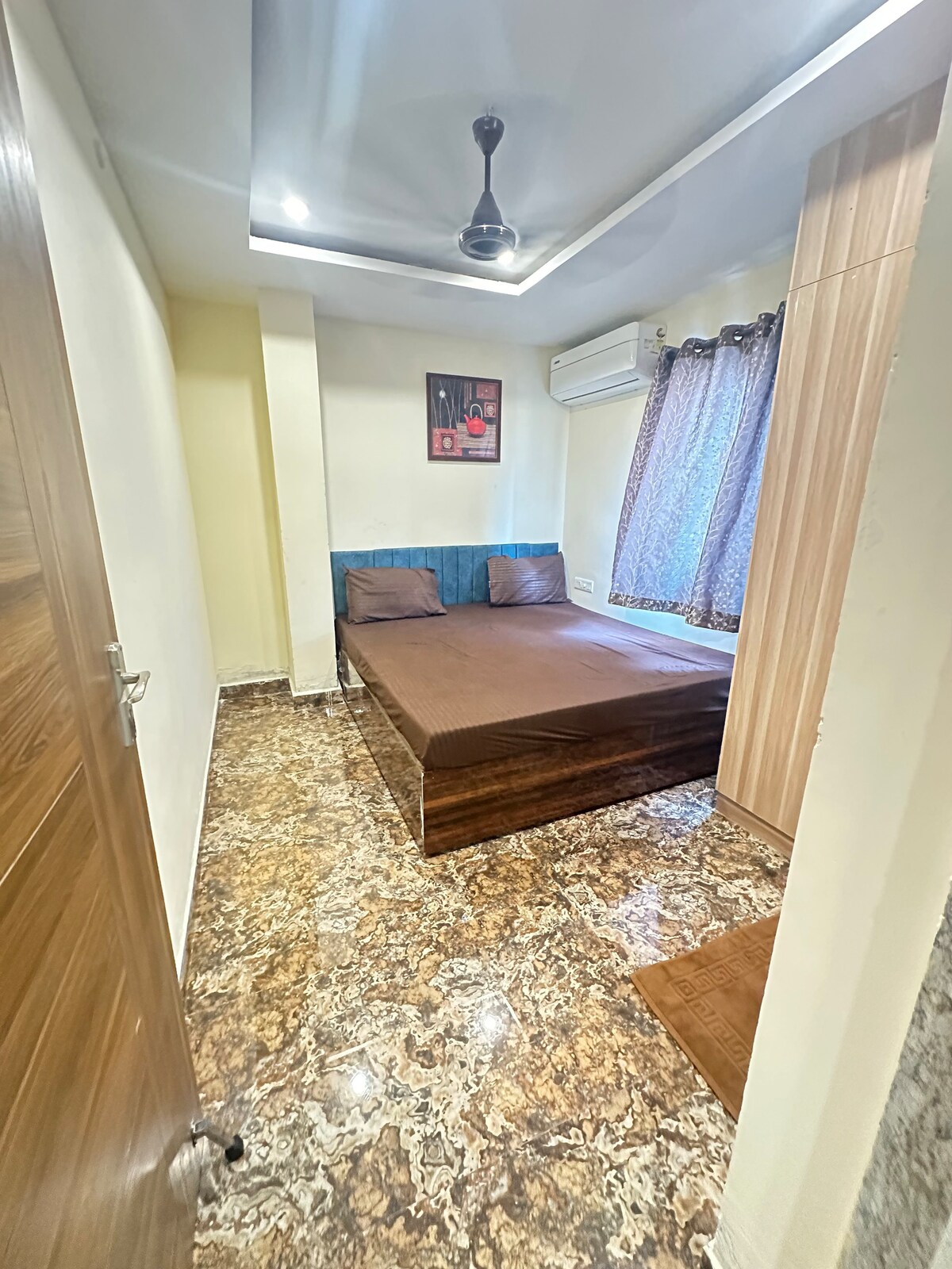 405 Two BHK