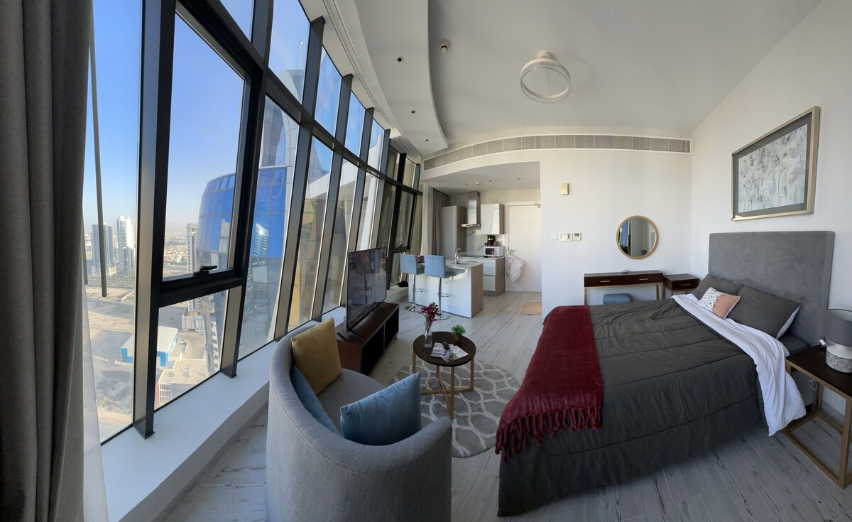 High Floor City View - Luxury Studio In Seef Area