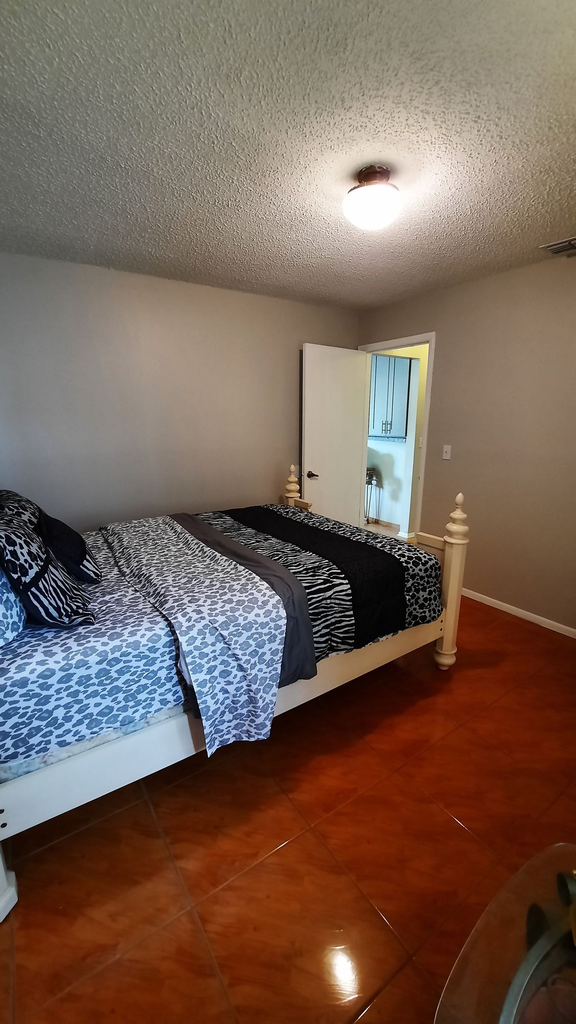 1 BR 1 BA room for rent Lakeland