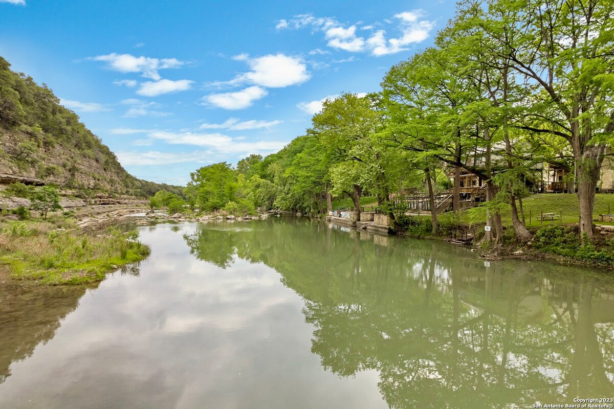 The Escape on River Rd on the Guadalupe River