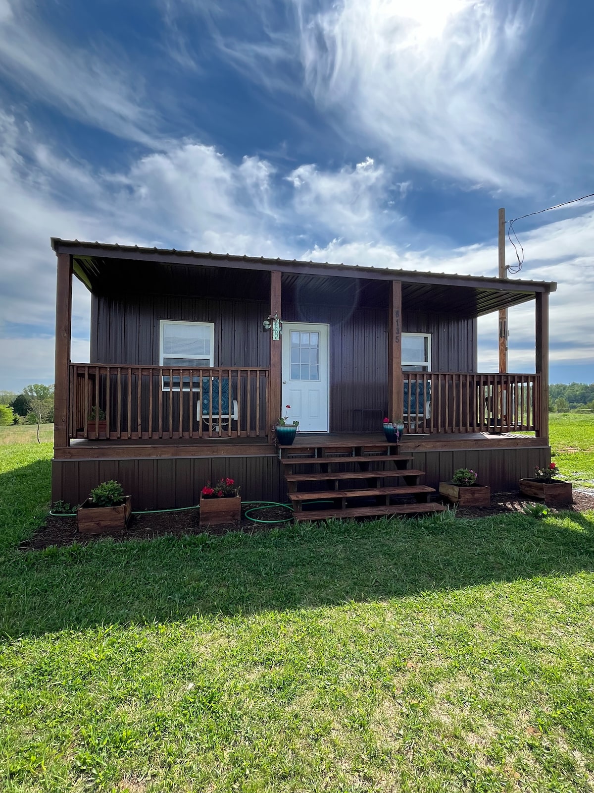 Sundance Farms Sunset Cabin