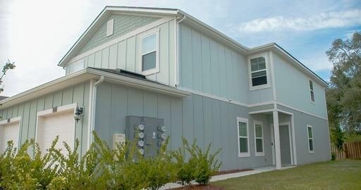 Newly build house in west Jax be first to stay