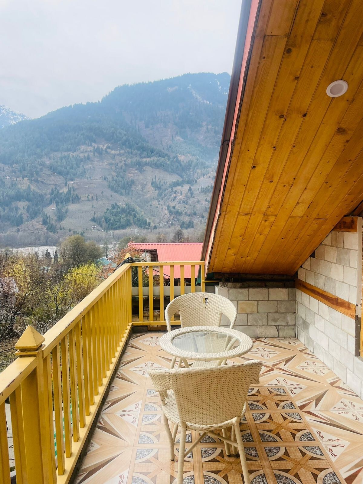 Chalet in Manali