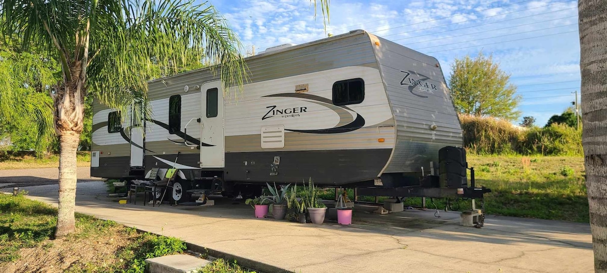 RV/Camper Hookup at The Promise
