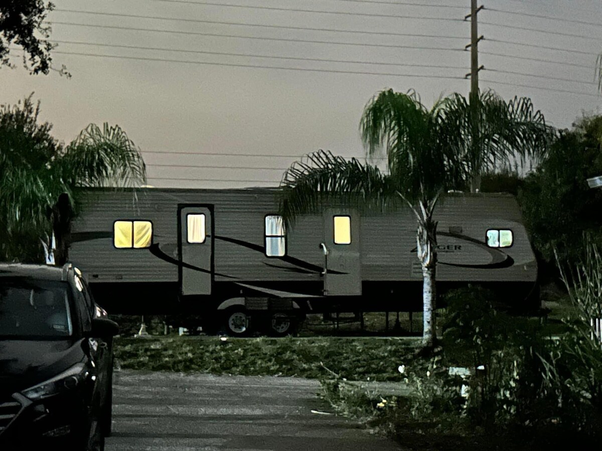 RV/Camper Hookup at The Promise