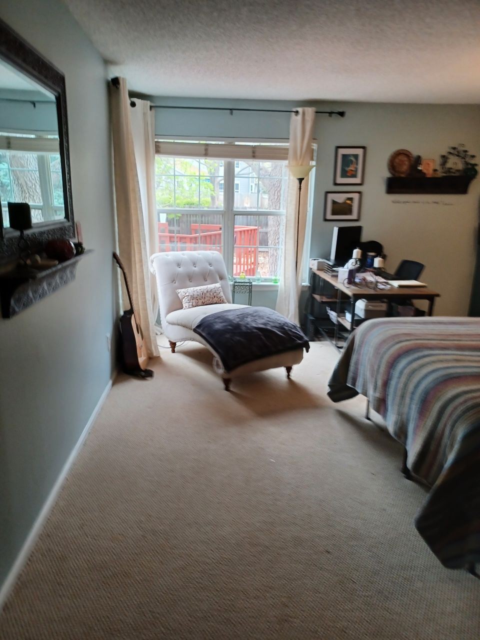 Private first floor 1BR/1BA.