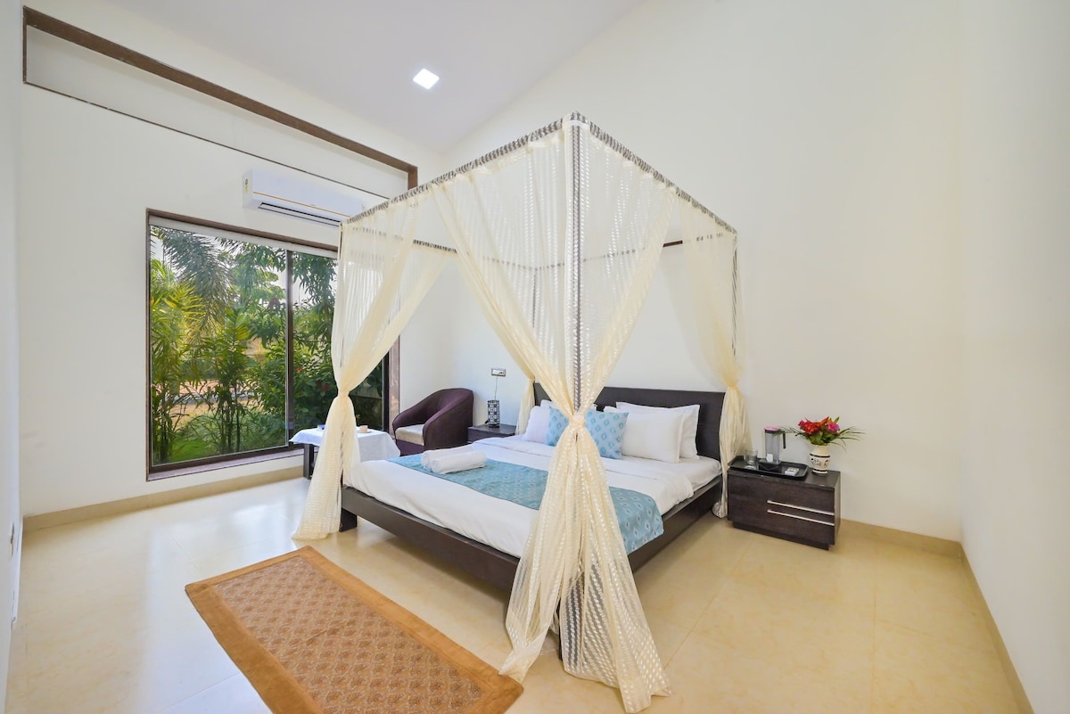 Caasa Tranquilla 2BHK Villa 2 with Pool at Pawna