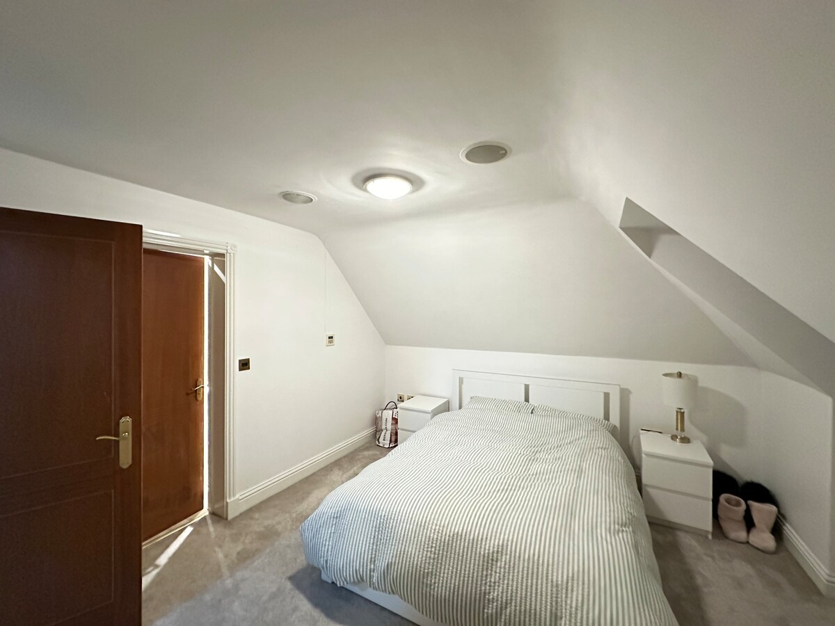 En-suite Bedroom To Rent