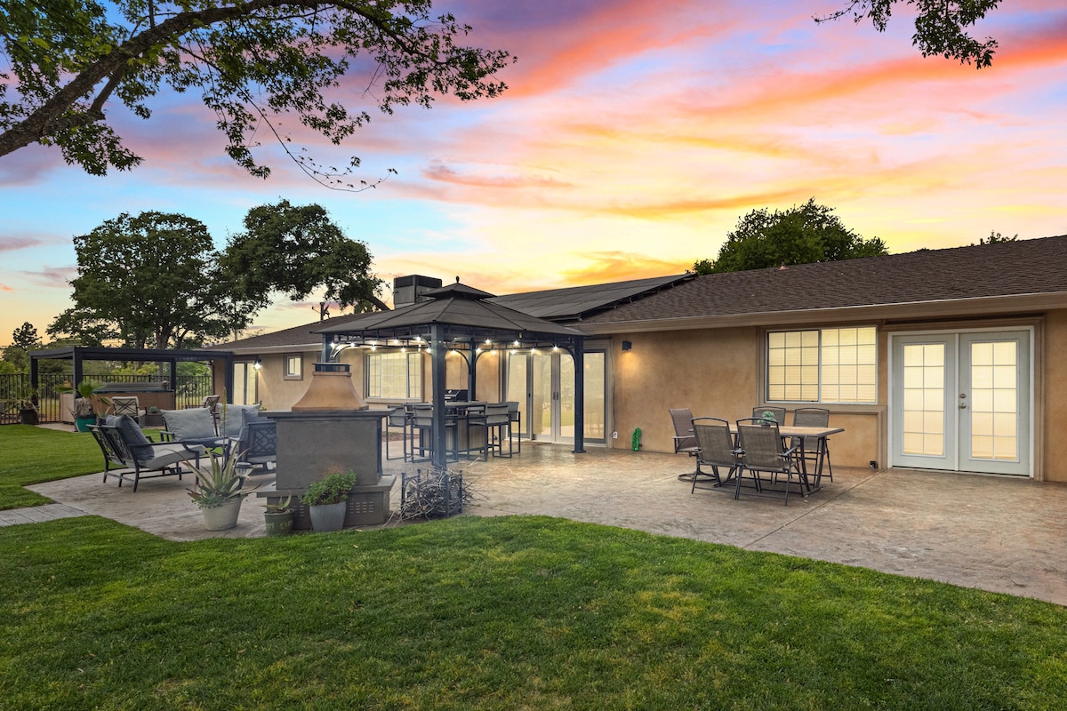 Private Oasis - 8 Min Drive to Folsom Lake