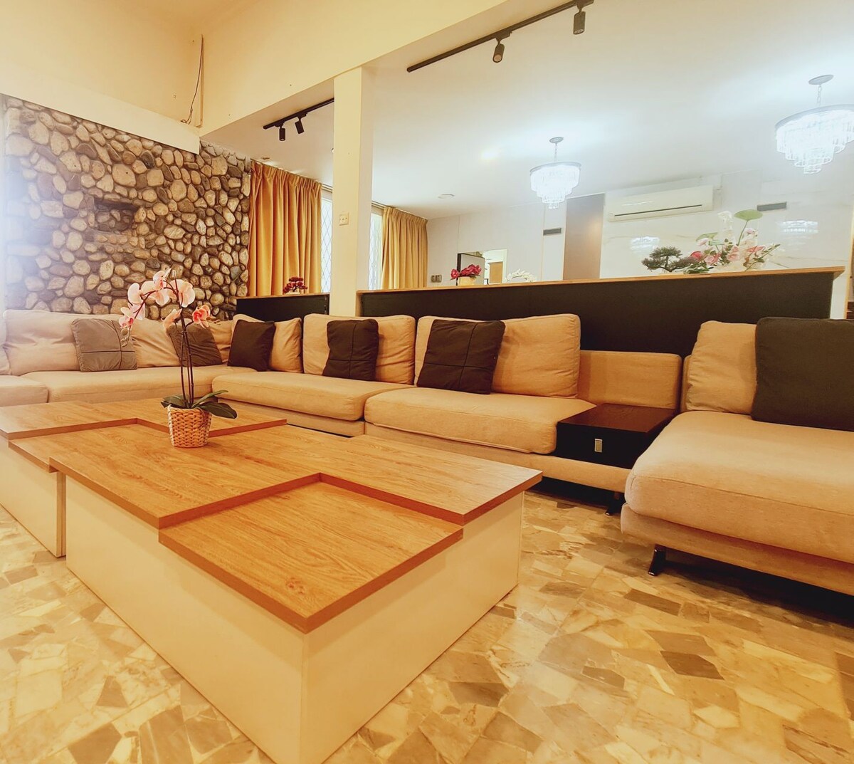 Bali Modern Style Villa up to 20pax in KL