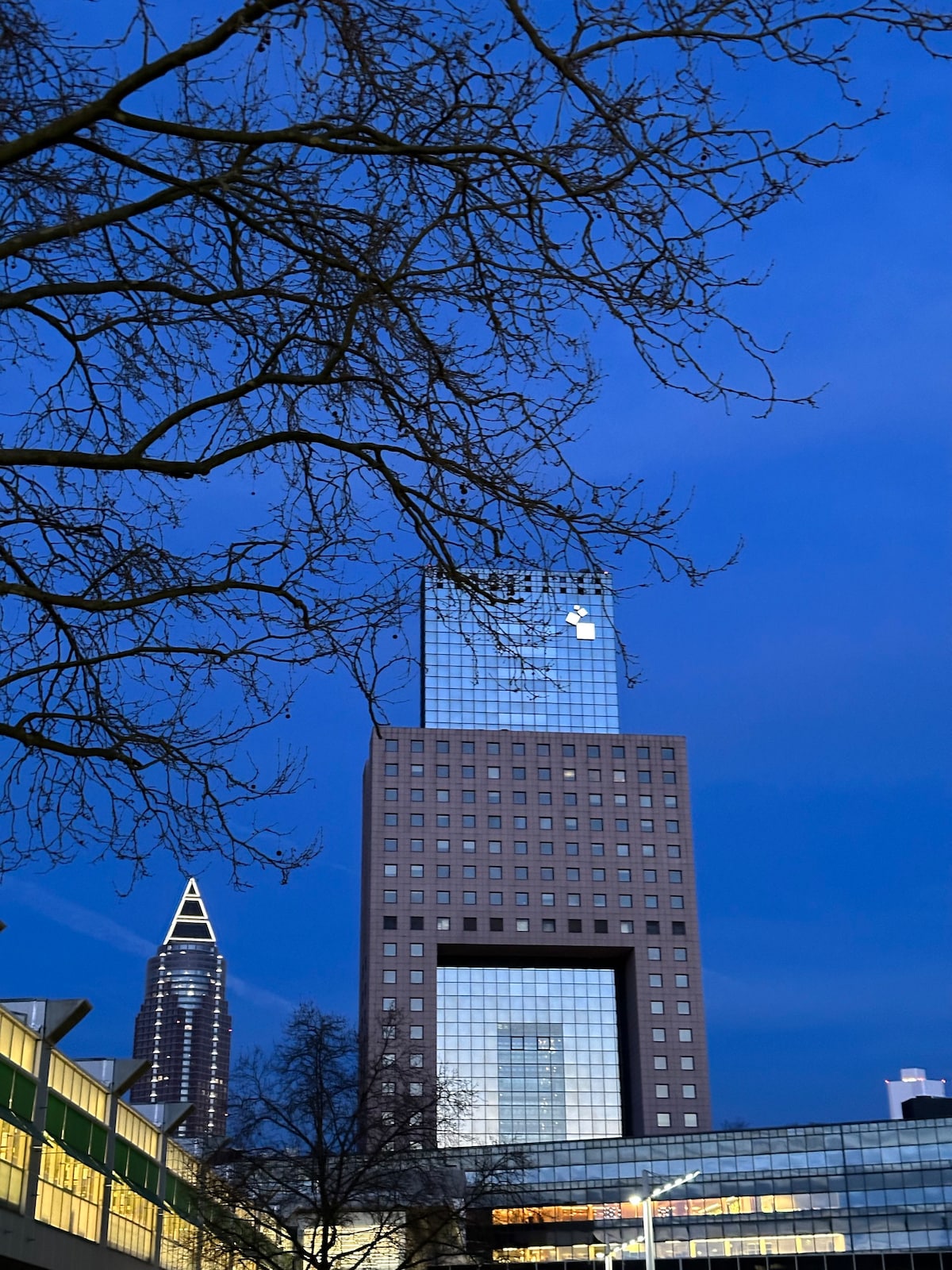 City Center Frankfurt独立洗手间的温馨一居室（房东一家含早餐与城市指南）