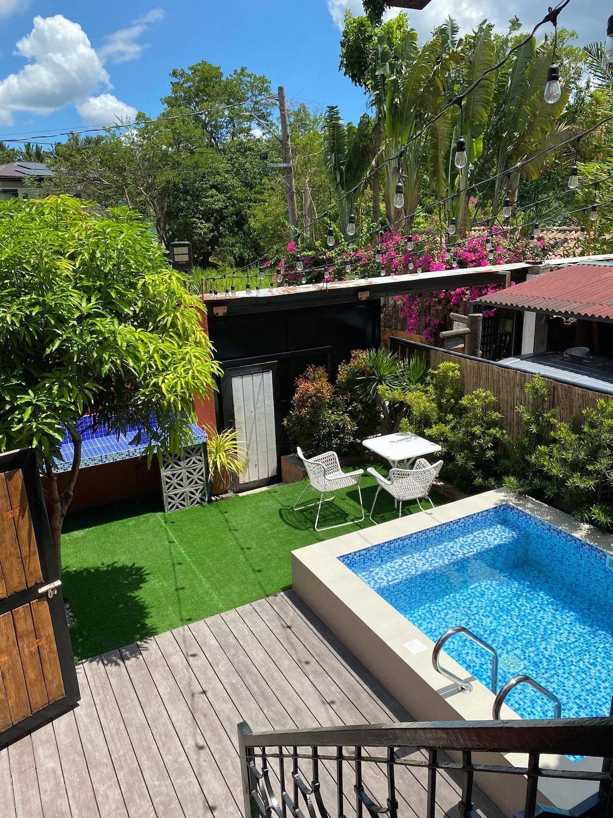 Casita Del Sol: Private Pool Villa Tagaytay