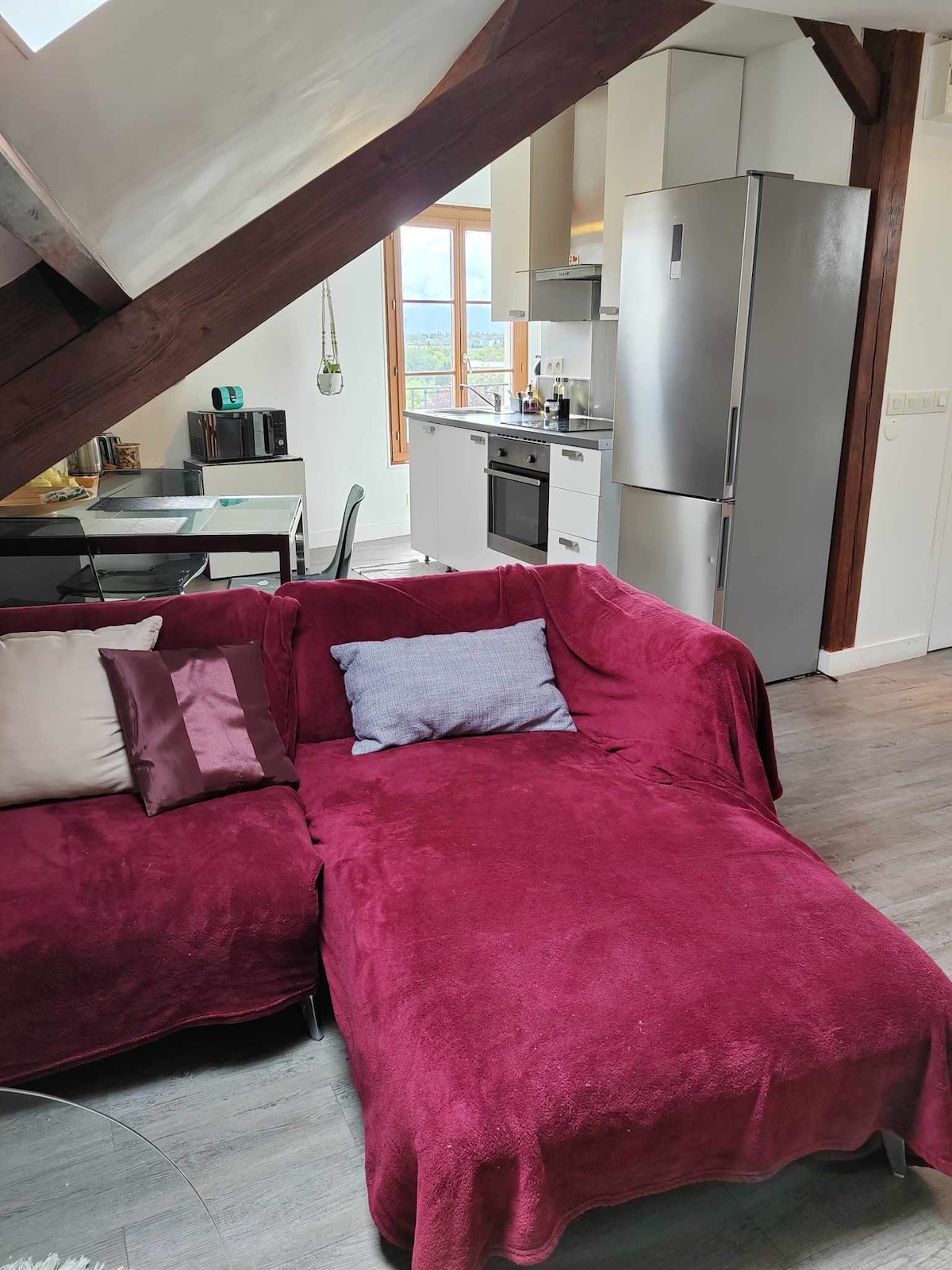 Pontoise舒适的2卧室公寓！