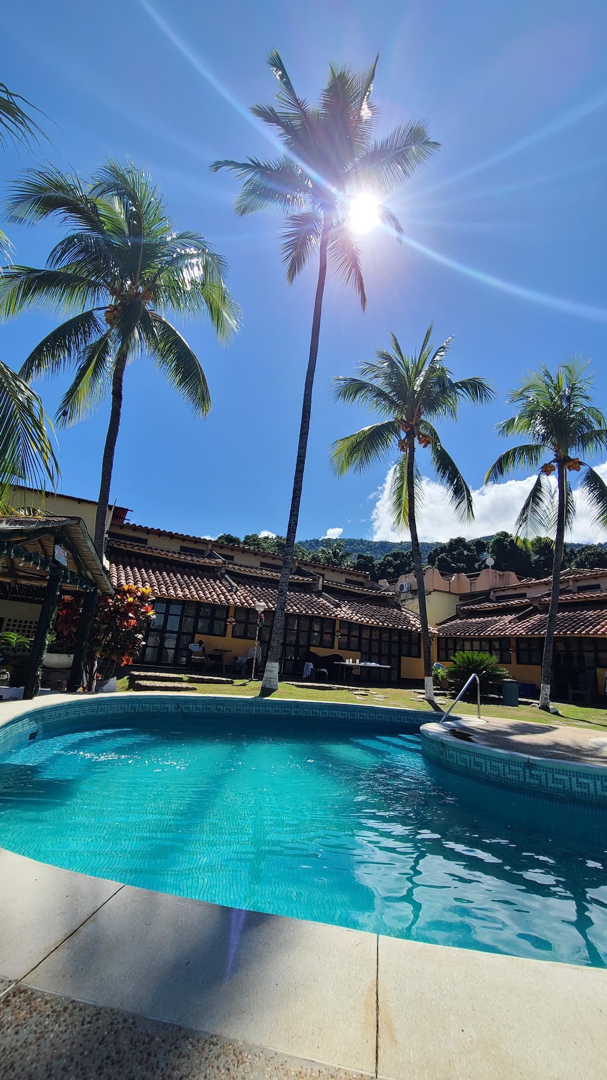 Cabañas con Piscina y Playa