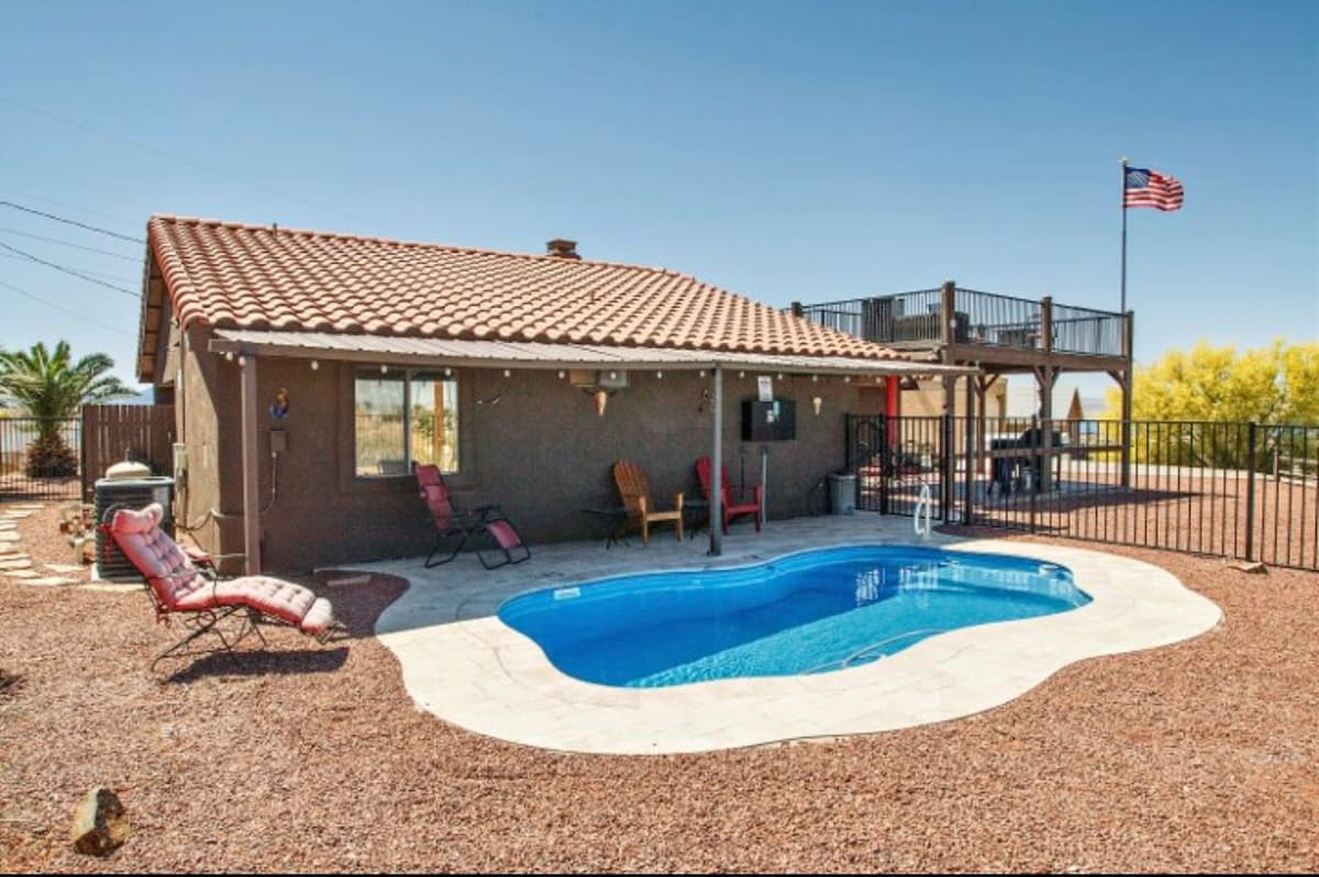 Pool and spa w/ viewing deck.