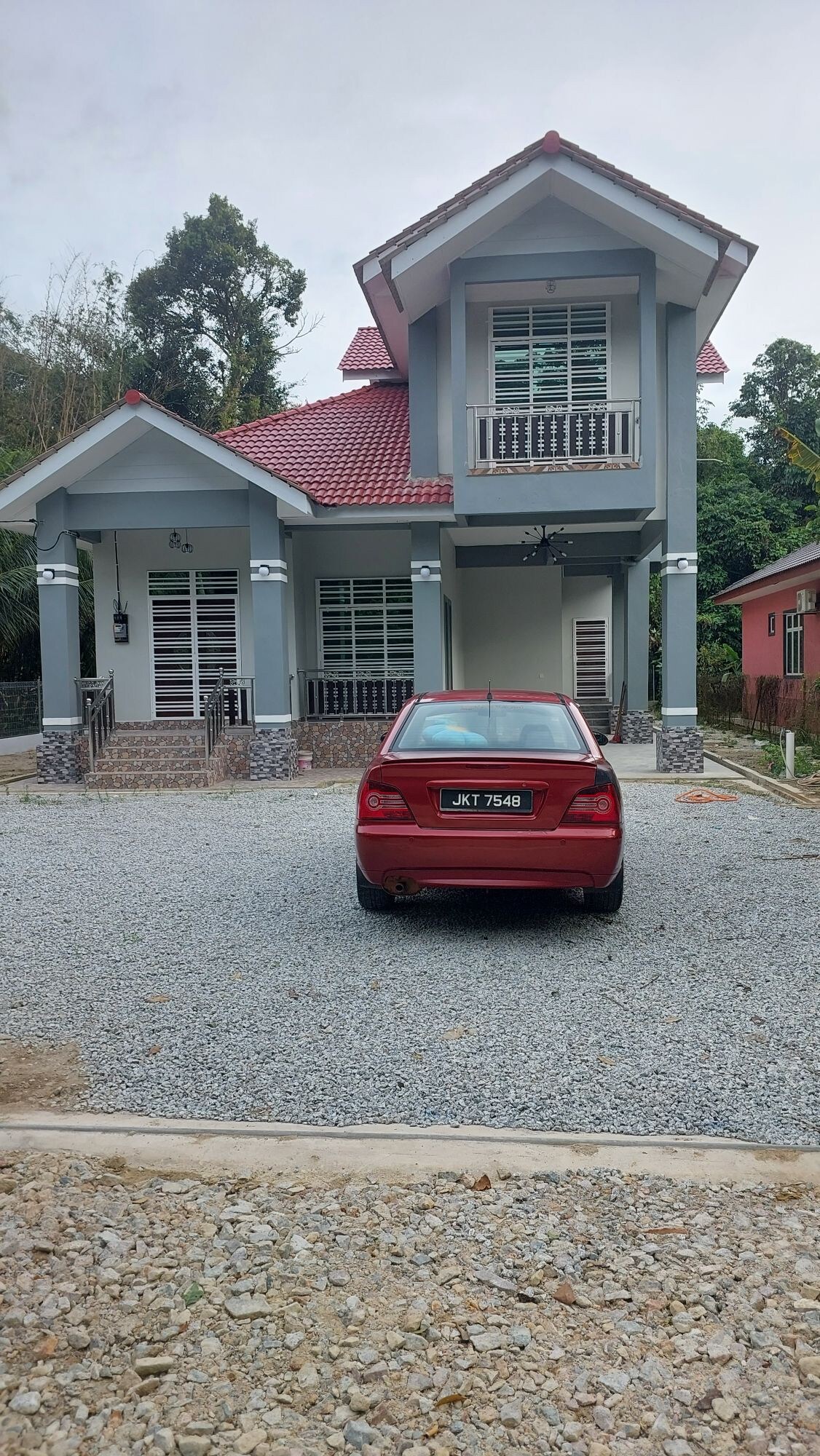 A 1 and Half Storey Homestay