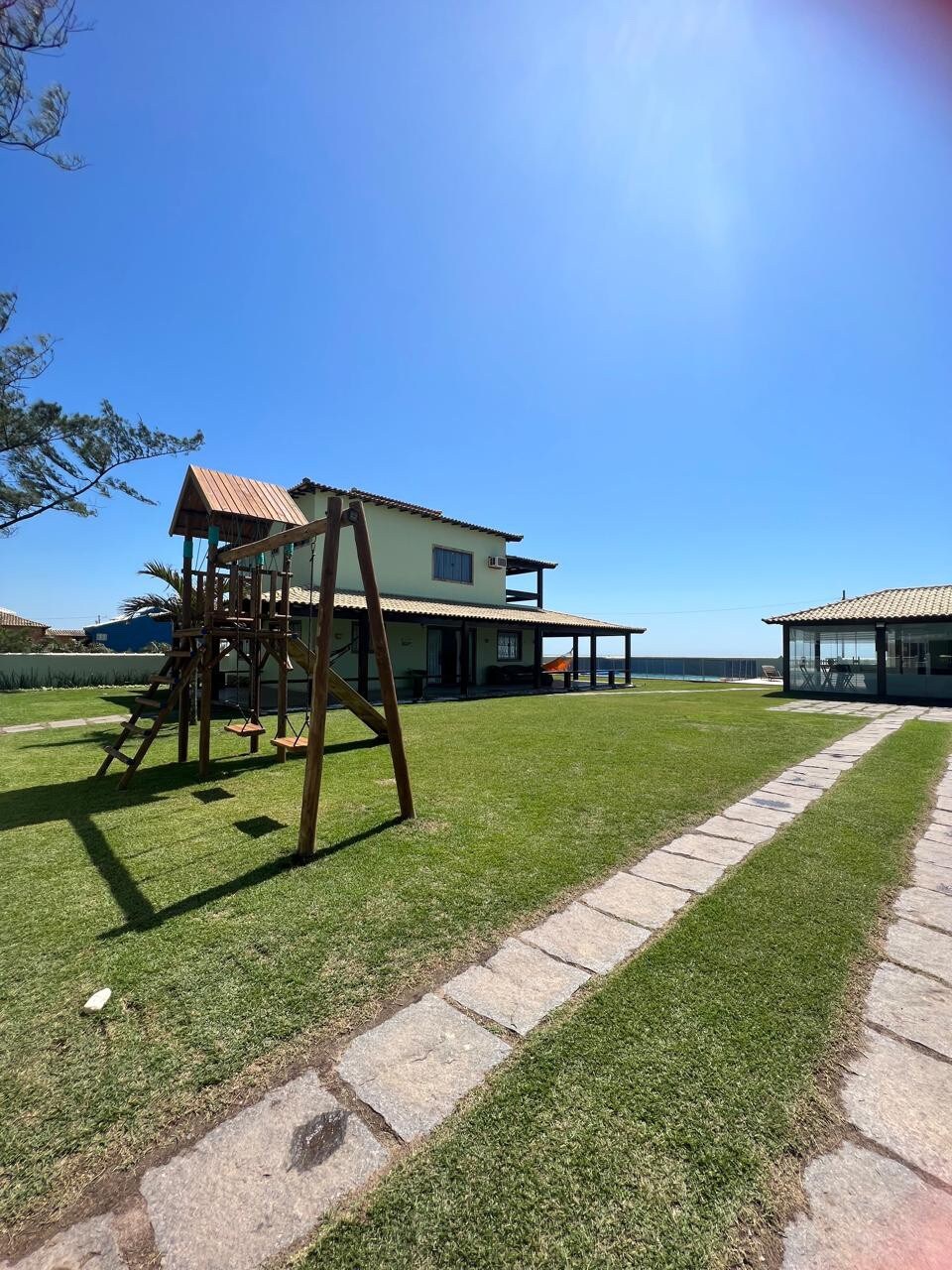 Casa pé na areia em Cabo Frio