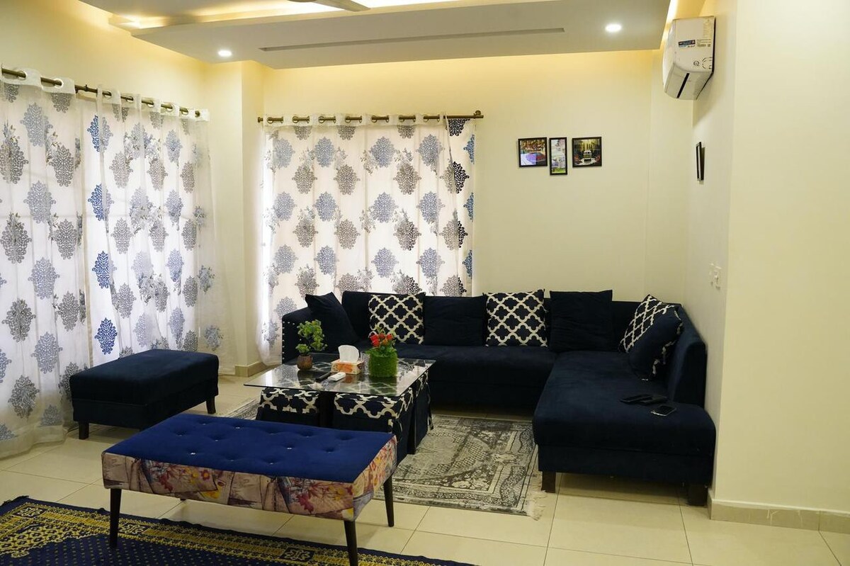 Three Bed Furnished Apartment by Mansory Homes
