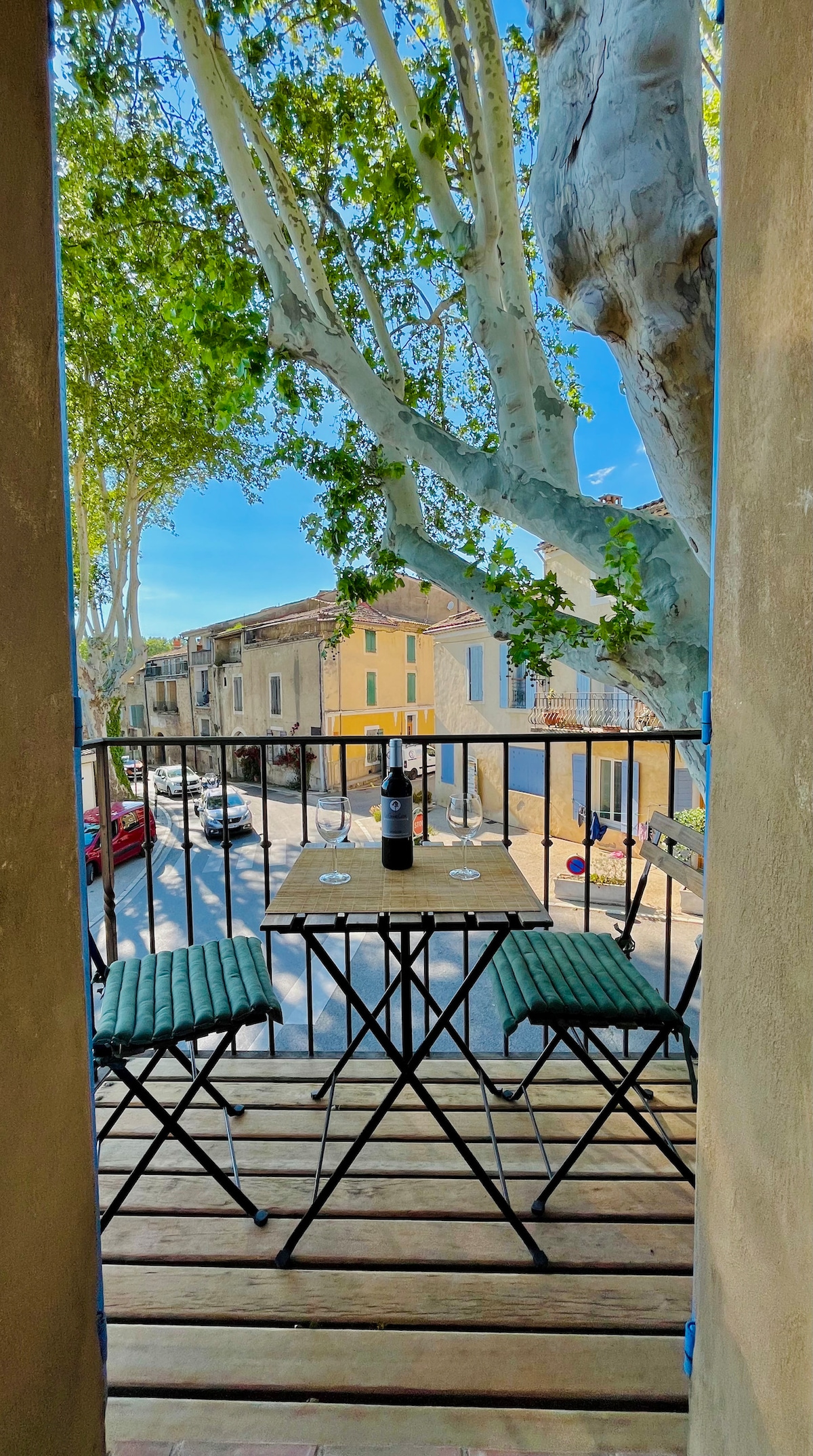 Charmant appartement centre village Luberon