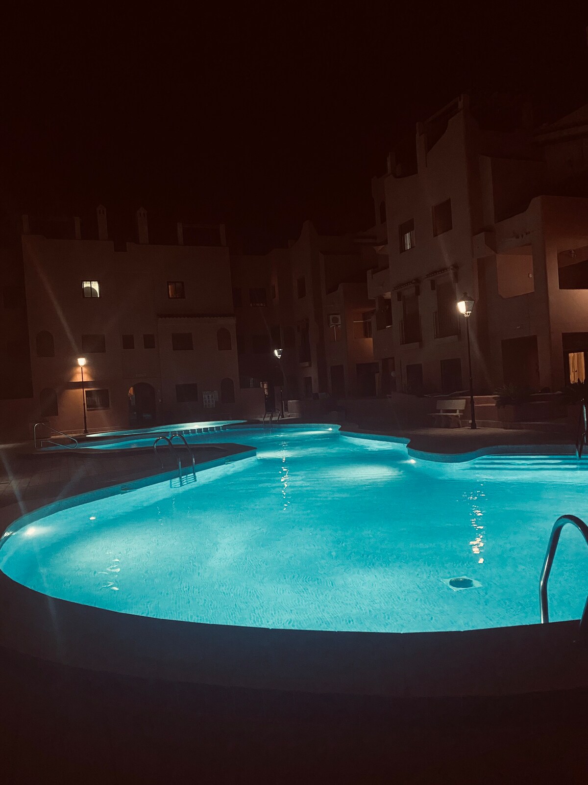 Mieszkanie przy plaży z basenem w Torrevieja