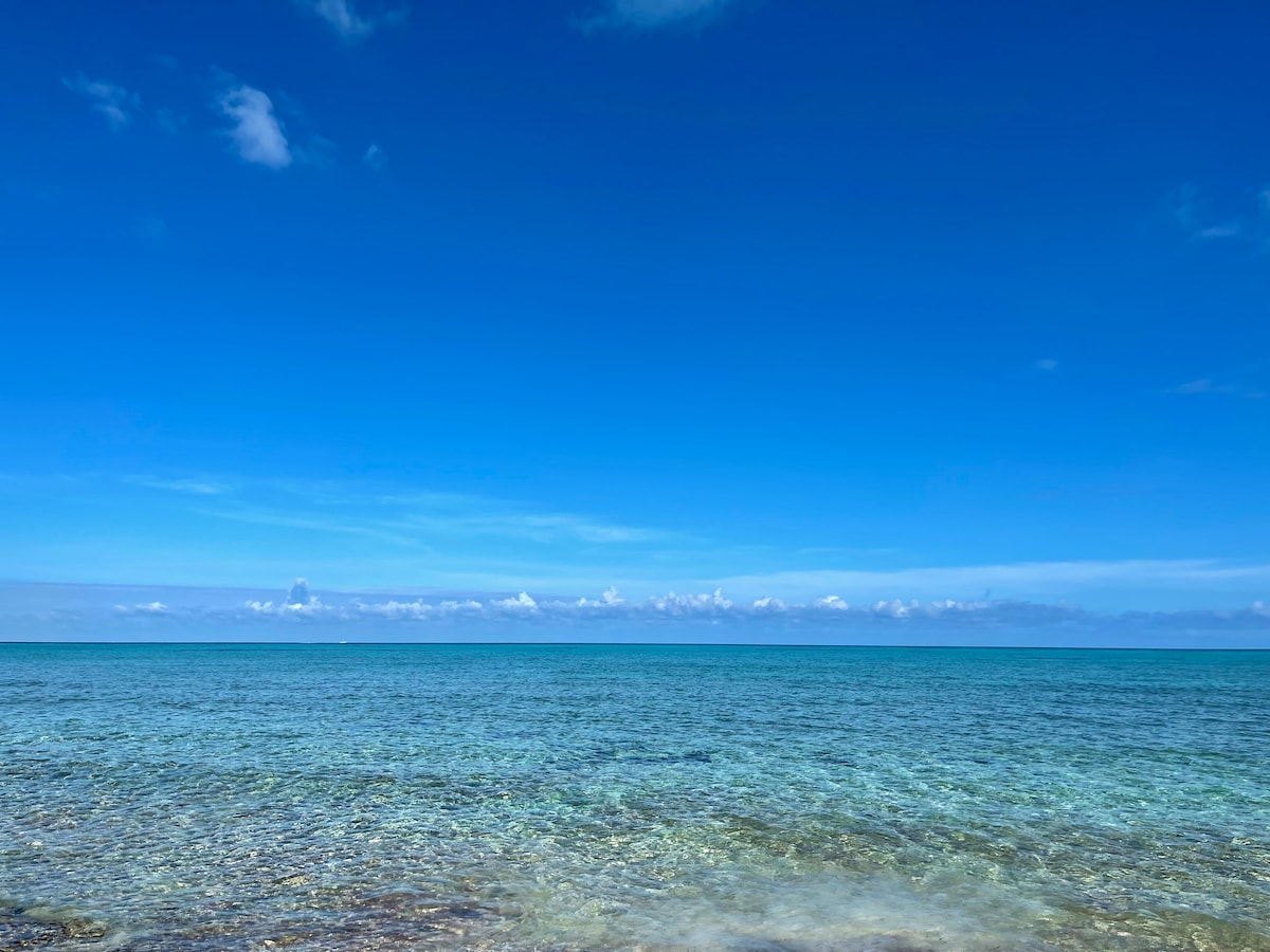 New Gated Beachfront Apartment