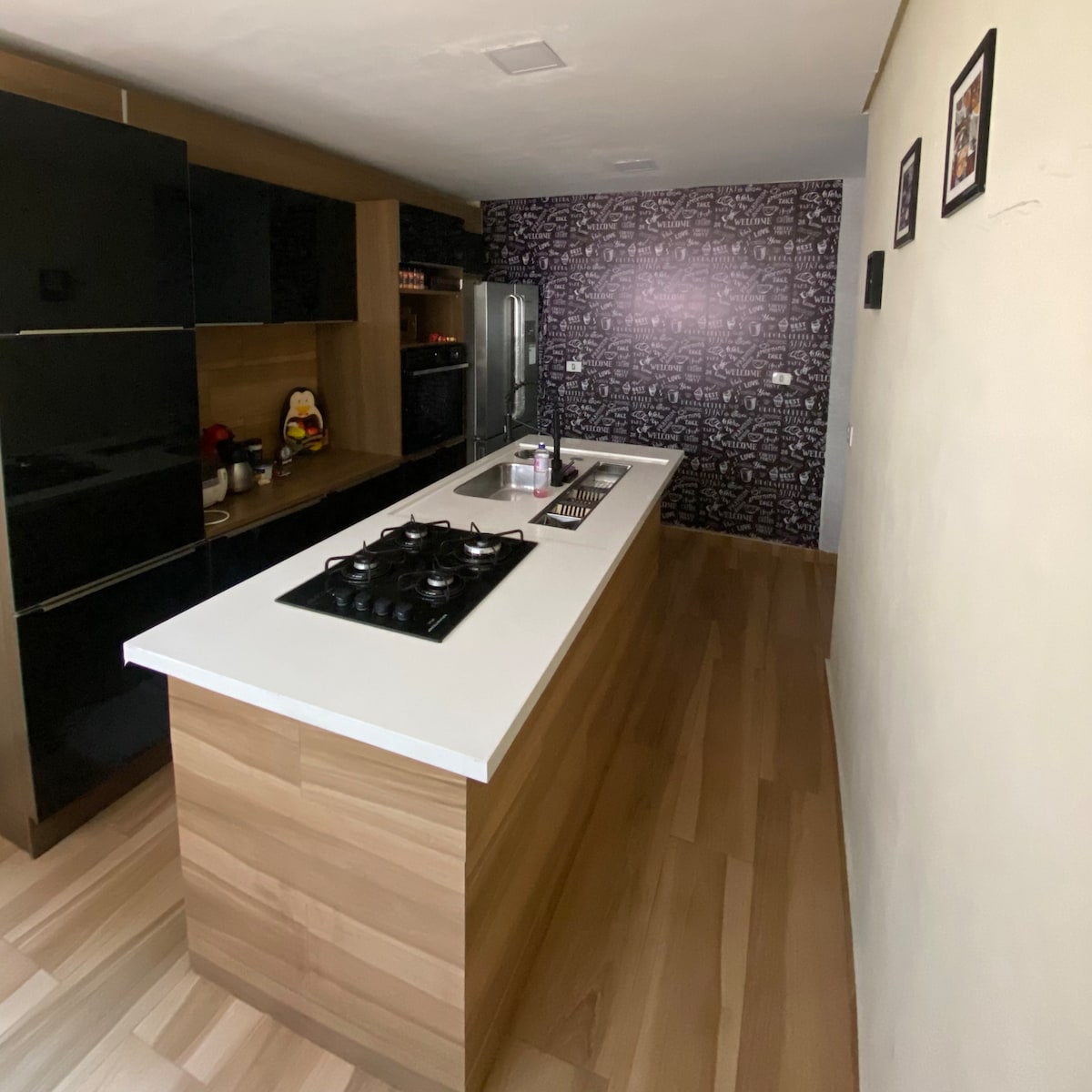 Casa com 239 metros e 3 suítes