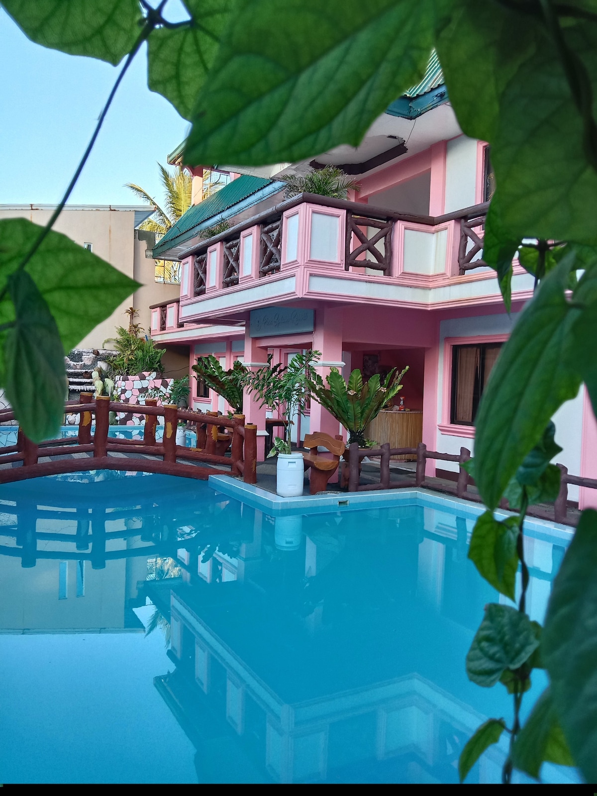 Pink Splash Resorts