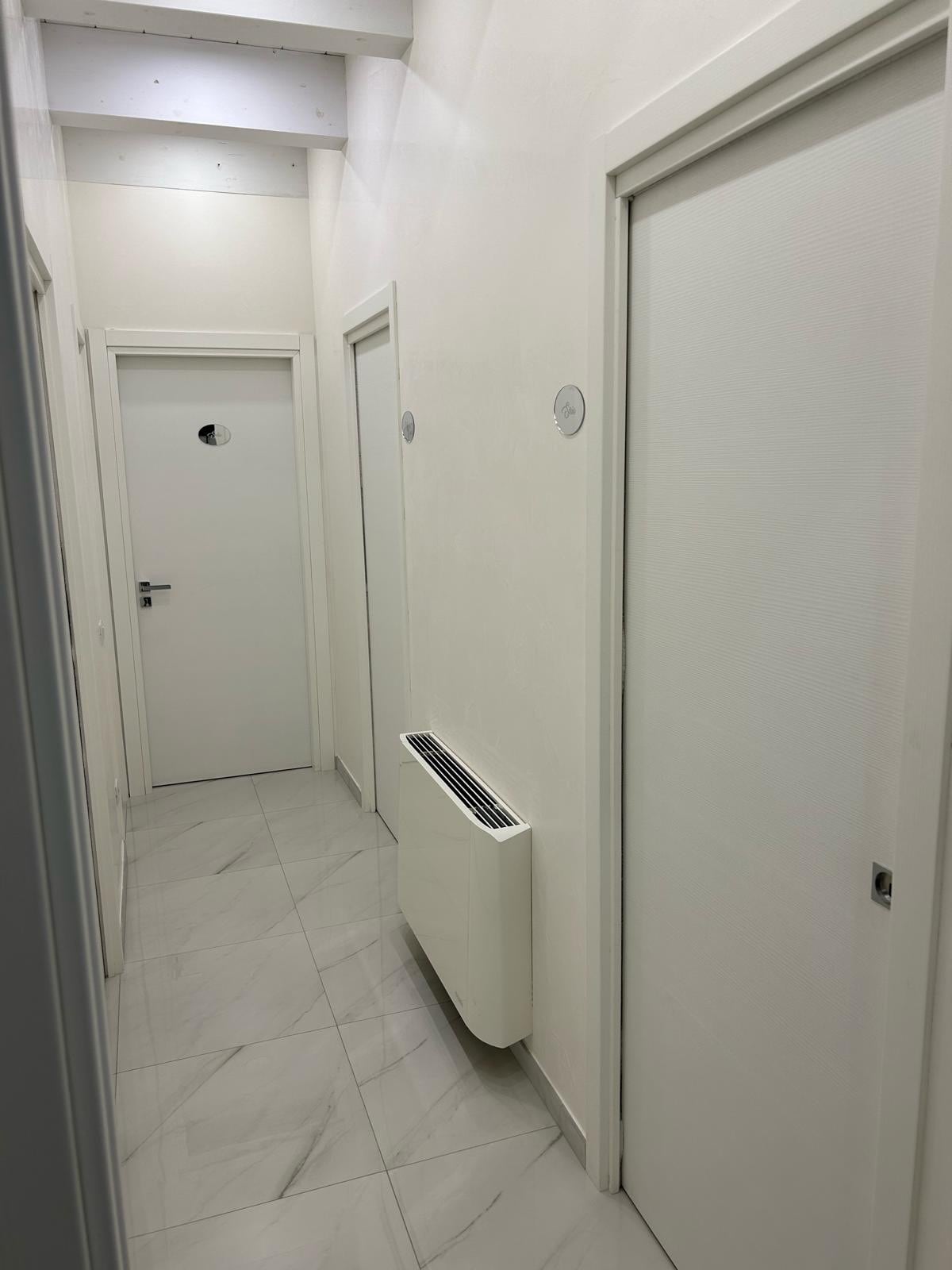 Camera singola Vega con bagno condiviso.