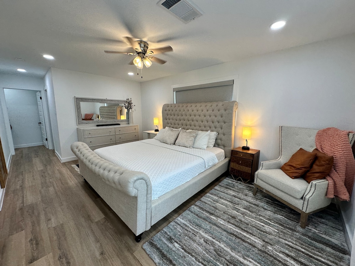 Whitewood Oasis-Your Poolside Retreat in Spring TX