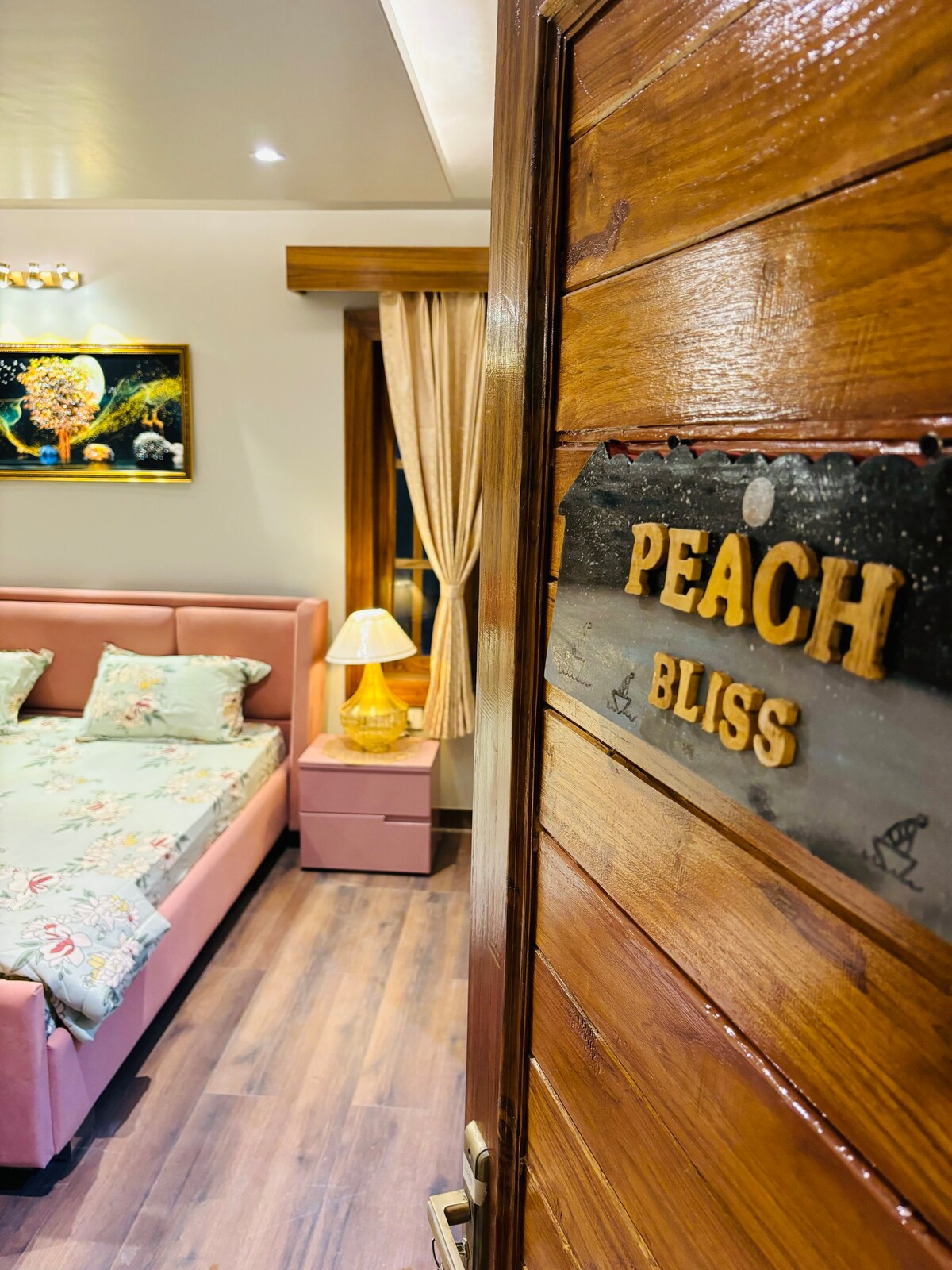 Peach Bliss Room in Unravel Home