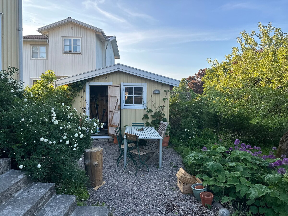 Family home with garden 5 min from Södermalm