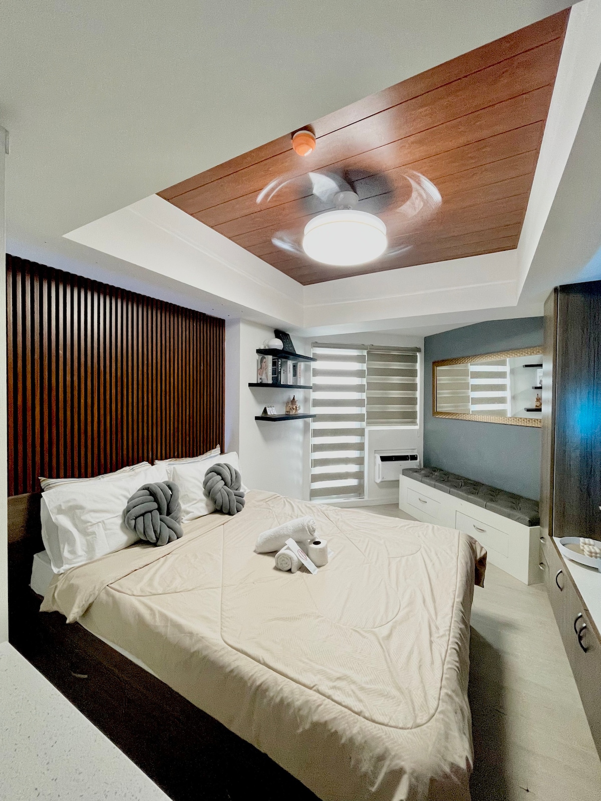 Comfort Cove Studio at Azure north SF, Pampanga