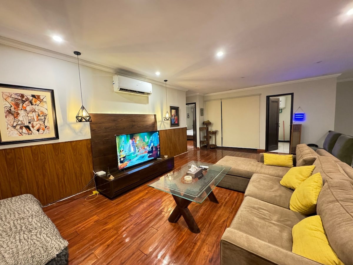 Luxe 2BD | DHA ph8 | opp Airport