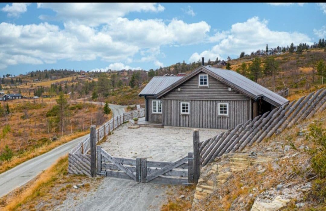 Moderne - fjell - 10min Langedrag. Barnevennlig.