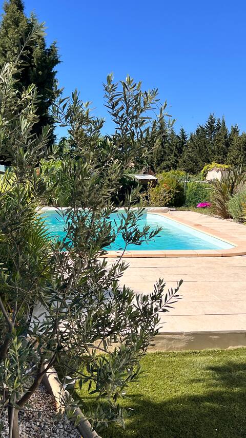 Charmante maison
avec "piscine privée"