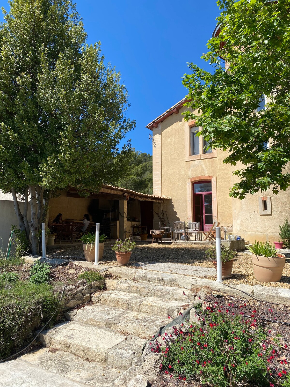 Maison vigneronne grande piscine